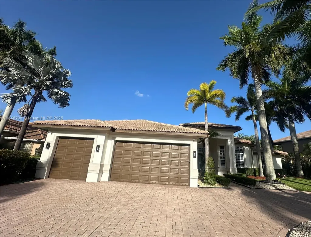 1446 Victoria Isle Drive Weston FL 33327