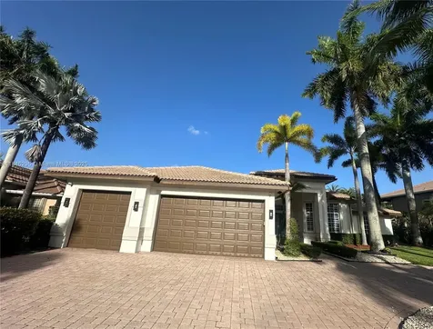 1446 Victoria Isle Drive Weston FL 33327
