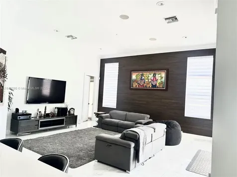 1446 Victoria Isle Drive Weston FL 33327