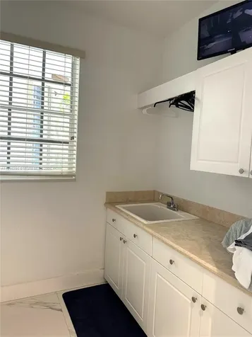 1446 Victoria Isle Drive Weston FL 33327