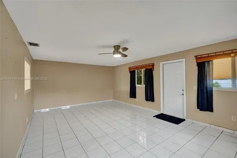 5031 SW 102nd Court Miami FL 33165