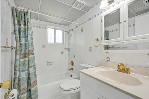 5031 SW 102nd Court Miami FL 33165