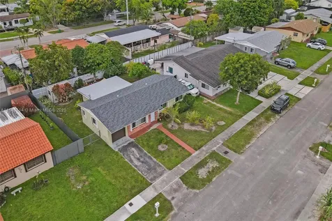 5031 SW 102nd Court Miami FL 33165