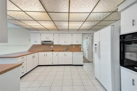 5031 SW 102nd Court Miami FL 33165
