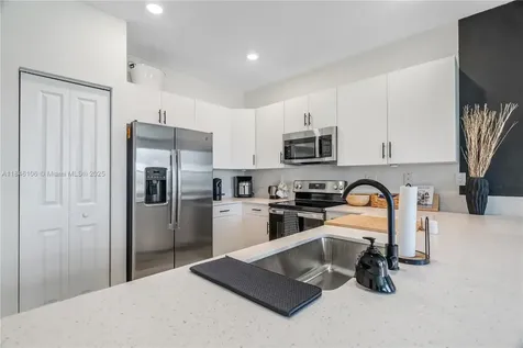 3416 W 114th Terrace Hialeah FL 33018