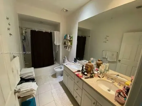 2000 N Bayshore Drive Miami FL 33137
