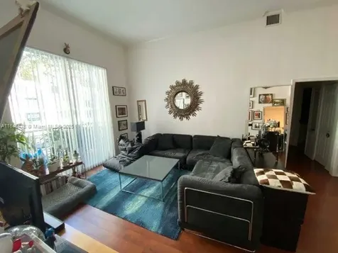 2000 N Bayshore Drive Miami FL 33137