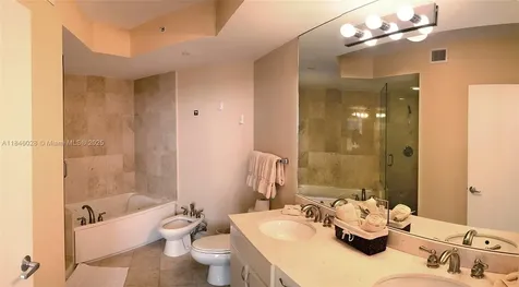 6365 Collins Avenue Miami Beach FL 33141