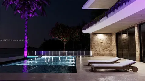 1560 Bay Drive Miami Beach FL 33141