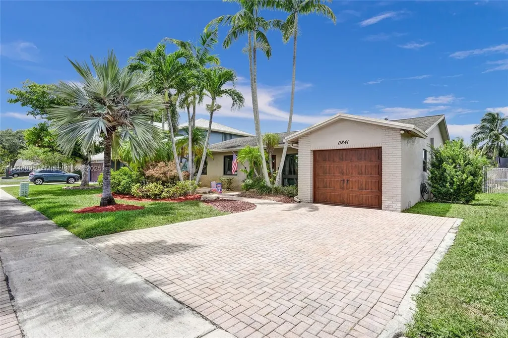 11841 NW 41st Street Sunrise FL 33323