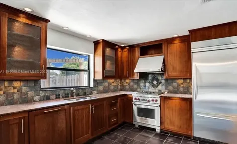 11841 NW 41st Street Sunrise FL 33323