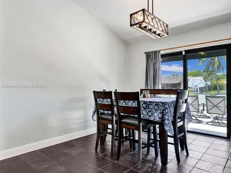 11841 NW 41st Street Sunrise FL 33323