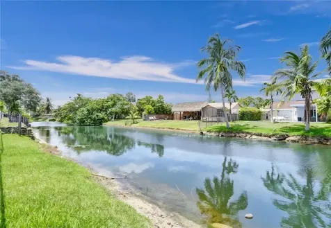 11841 NW 41st Street Sunrise FL 33323