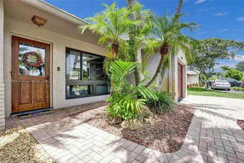 11841 NW 41st Street Sunrise FL 33323