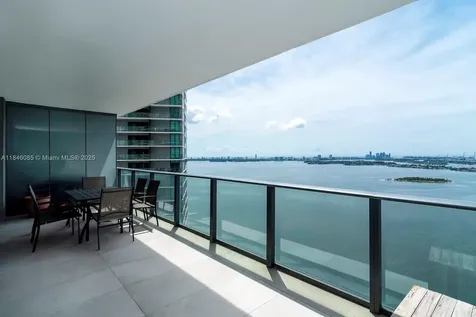 650 NE 32nd Street Miami FL 33137