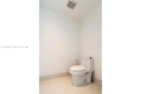 650 NE 32nd Street Miami FL 33137