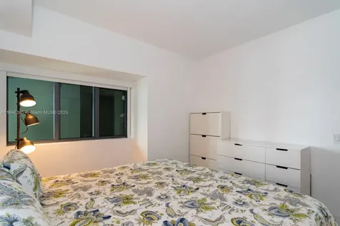 650 NE 32nd Street Miami FL 33137
