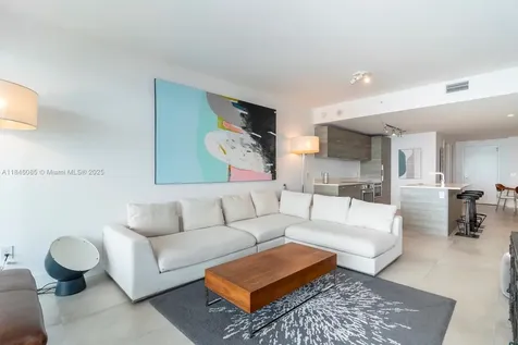 650 NE 32nd Street Miami FL 33137