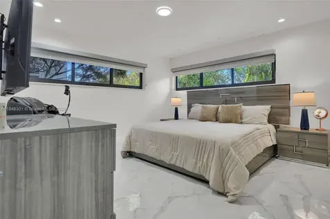 1501 Algardi Avenue Coral Gables FL 33146