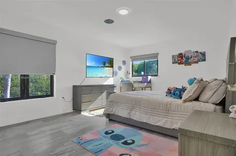 1501 Algardi Avenue Coral Gables FL 33146