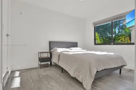 1501 Algardi Avenue Coral Gables FL 33146