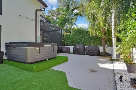 1501 Algardi Avenue Coral Gables FL 33146