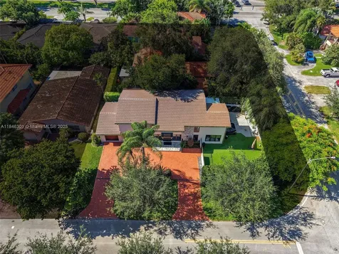 1501 Algardi Avenue Coral Gables FL 33146