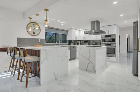 1501 Algardi Avenue Coral Gables FL 33146