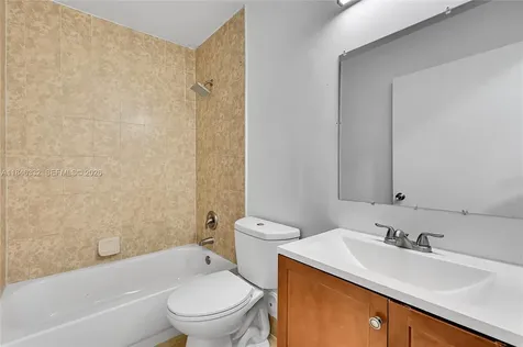 3453 NW 44th Street Oakland Park FL 33309