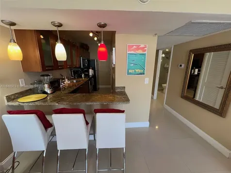 100 Lincoln Road Miami Beach FL 33139