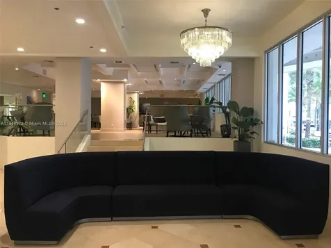 100 Lincoln Road Miami Beach FL 33139