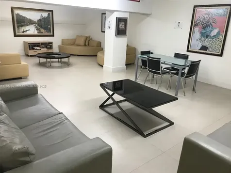 100 Lincoln Road Miami Beach FL 33139