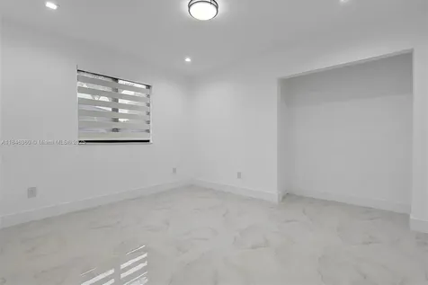 501 E 59th Street Hialeah FL 33013