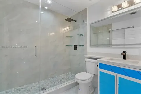 501 E 59th Street Hialeah FL 33013