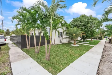 501 E 59th Street Hialeah FL 33013