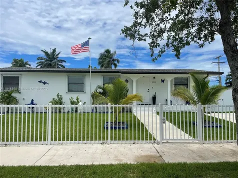 9911 SW 198th Street Cutler Bay FL 33157
