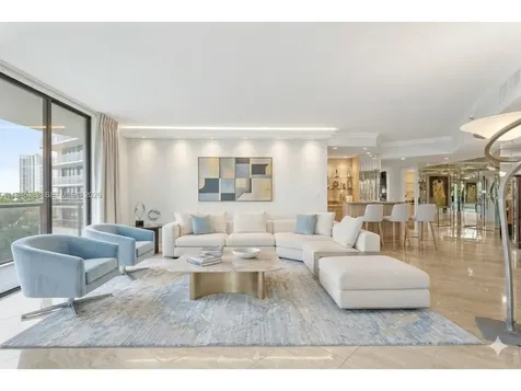 20281 E Country Club Drive Aventura FL 33180
