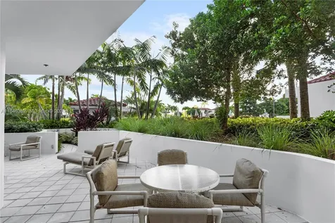 20281 E Country Club Drive Aventura FL 33180