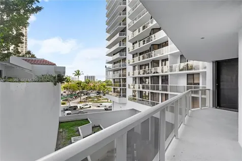20281 E Country Club Drive Aventura FL 33180