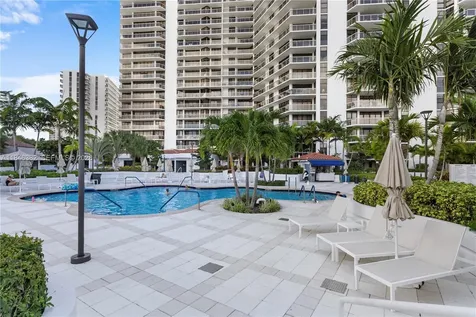 20281 E Country Club Drive Aventura FL 33180