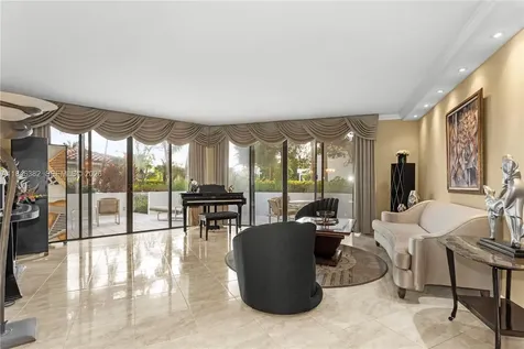20281 E Country Club Drive Aventura FL 33180