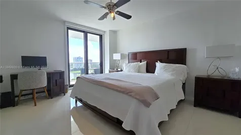 3731 N Country Club Drive Aventura FL 33180