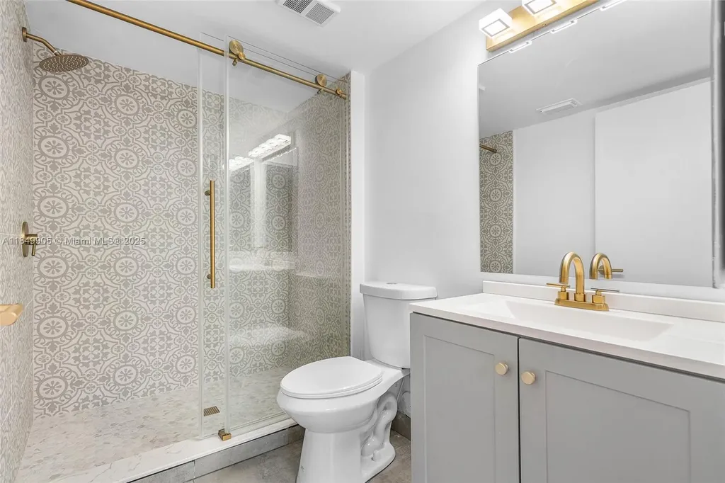 8721 Wiles Road Coral Springs FL 33067