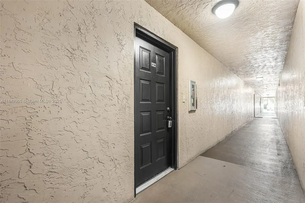 8721 Wiles Road Coral Springs FL 33067
