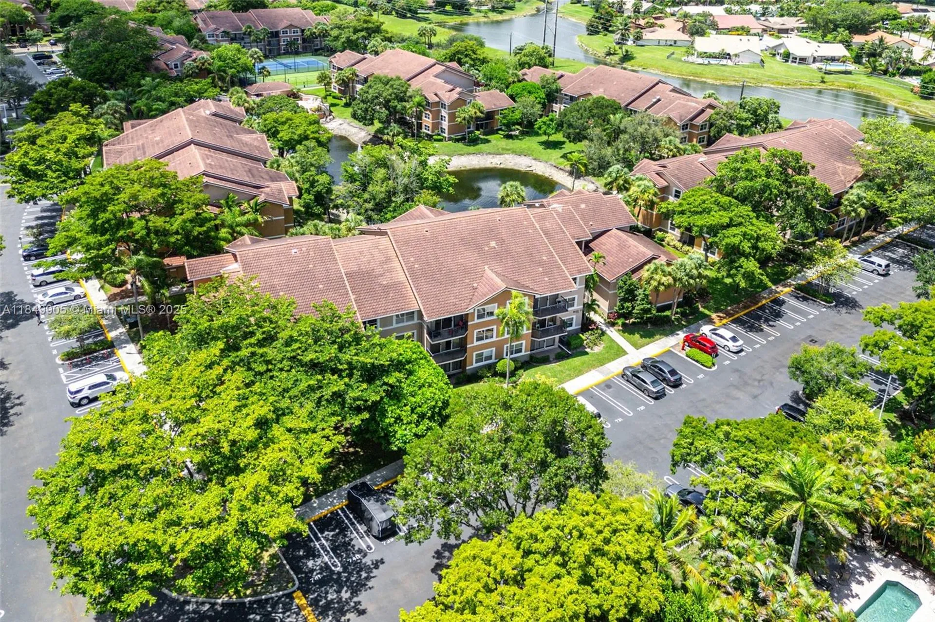 8721 Wiles Road Coral Springs FL 33067