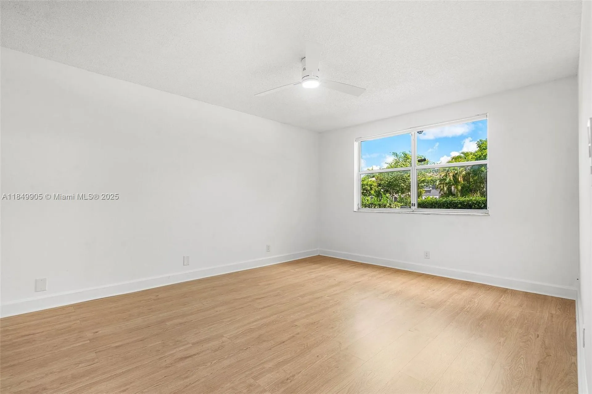8721 Wiles Road Coral Springs FL 33067
