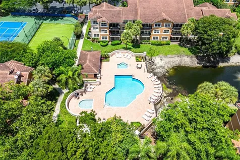 8721 Wiles Road Coral Springs FL 33067