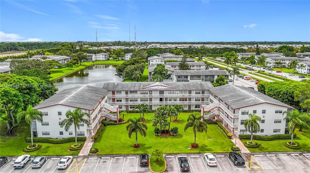 618 Fanshaw O Boca Raton FL 33434