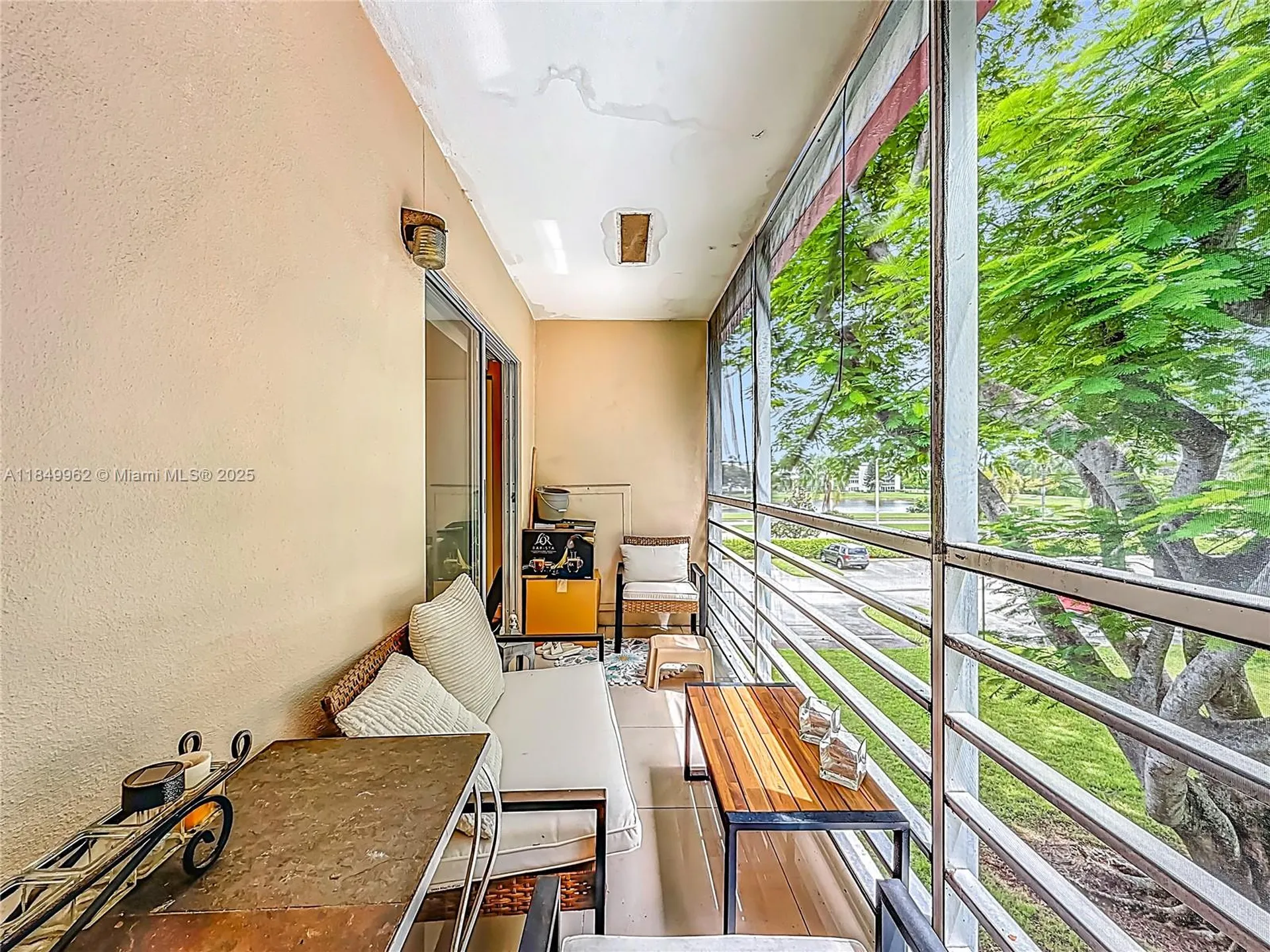 618 Fanshaw O Boca Raton FL 33434