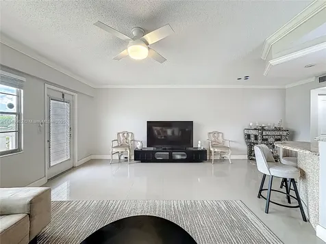618 Fanshaw O Boca Raton FL 33434